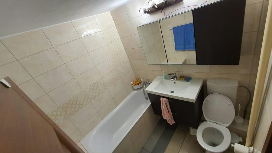 Apartament cu 3 camere decomandat în Pantelimon