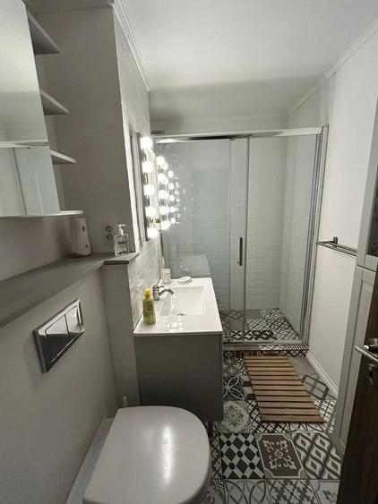 Apartament cu 3 camere decomandat în Bucovina