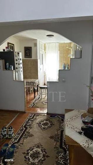 Apartament cu 4 camere decomandat în Mărăști