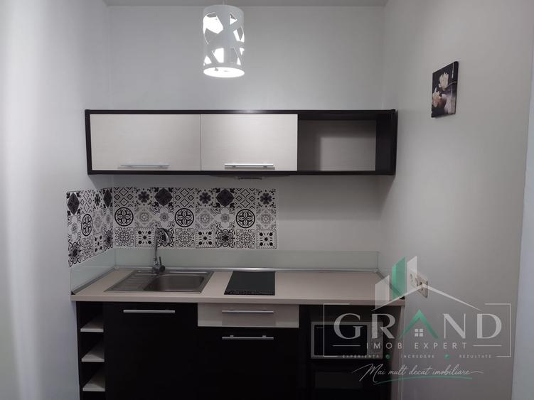 Apartament cu 2 camere semidecomandat, mobilat în Semicentral