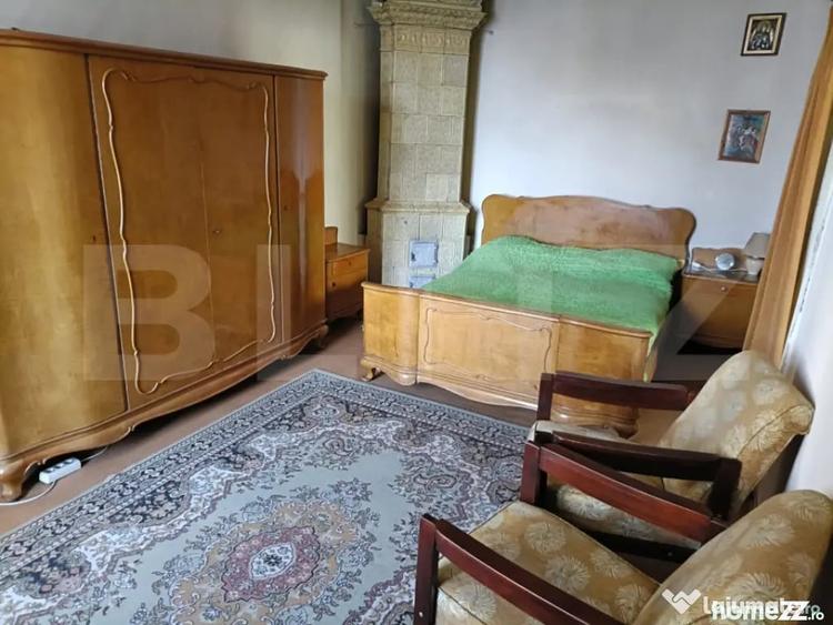 Casă cu 11 camere cu Teren 720 Mp în Ultracentral