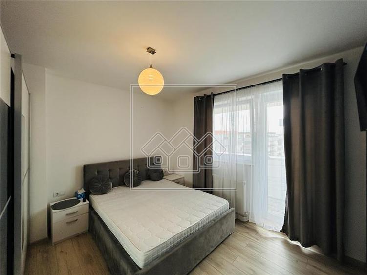 Apartament cu 2 camere decomandat în Turnișor
