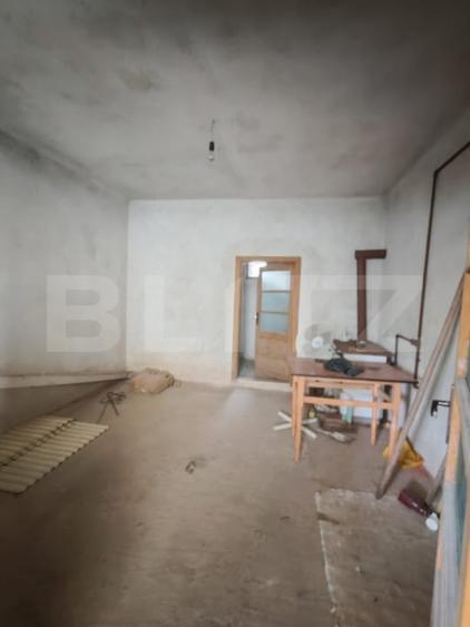 Casă individuală cu 3 camere cu Canalizare în Luna