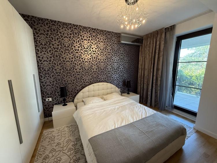 Apartament cu 3 camere, mobilat în Iancu Nicolae