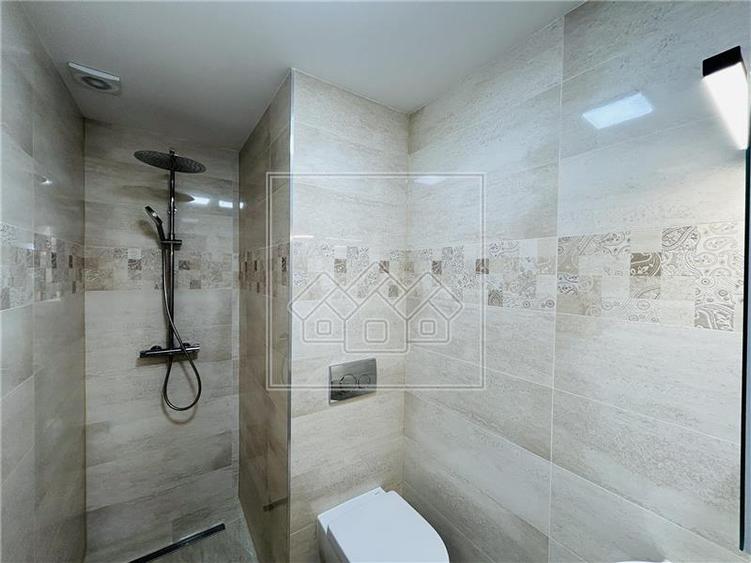 Apartament cu 2 camere semidecomandat în Ultracentral