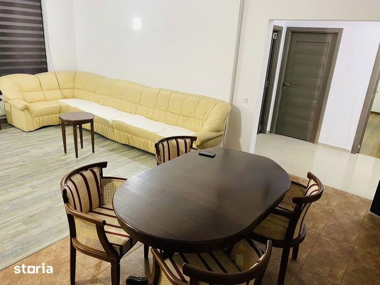 Apartament cu 4 camere în Mărăști