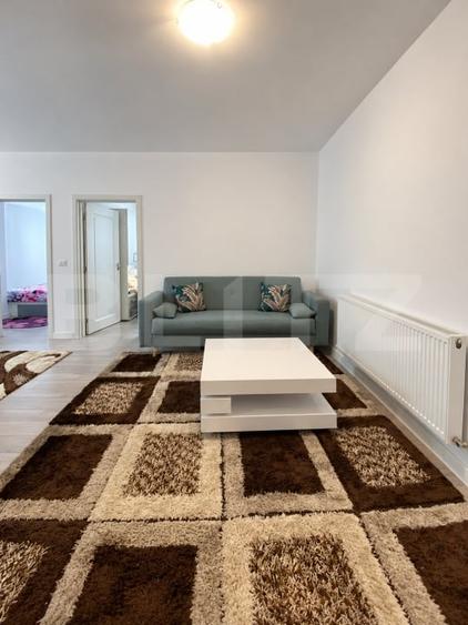 Apartament cu 3 camere decomandat, mobilat în Exterior Sud