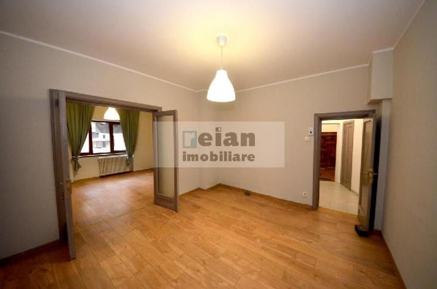 Apartament cu 2 camere semidecomandat în Rosetti