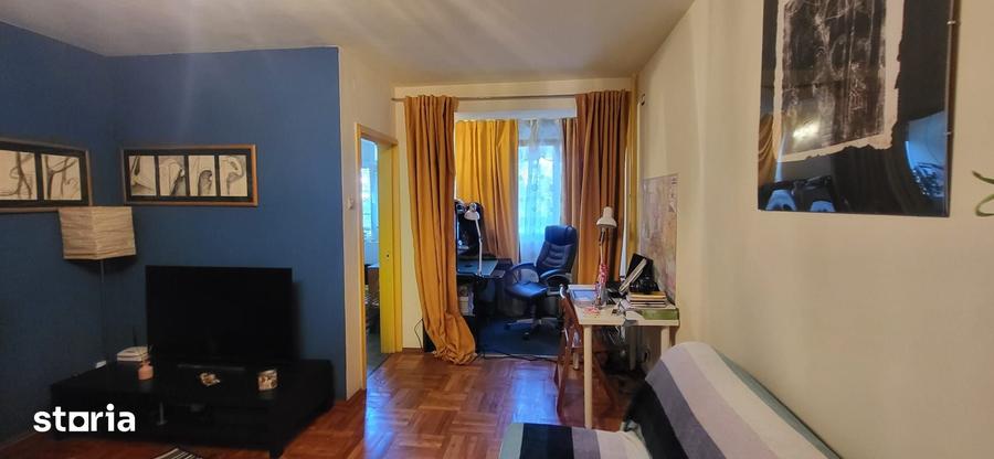 Garsonieră decomandată în Dristor