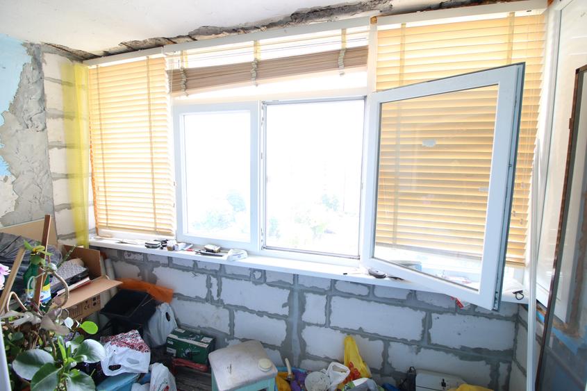 Apartament cu 2 camere decomandat în Micro 20