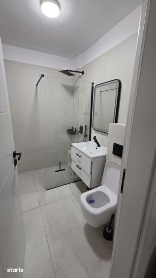 Inchiriez apartament 3 camere in bloc nou - 10
