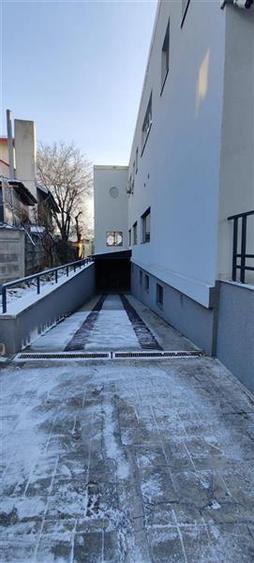 Birou, de 716 mp, în Iancului