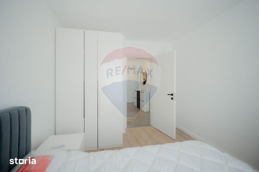 Apartament cu 3 camere, mobilat în Seleuș