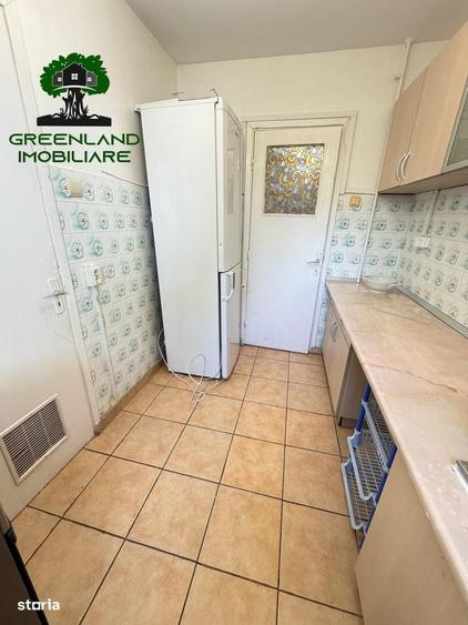 Apartament cu 2 camere în Podu Roș
