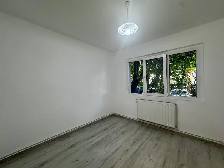 Apartament cu 2 camere semidecomandat în Șagului
