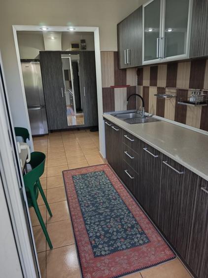 Apartament cu 2 camere decomandat în 9 Mai