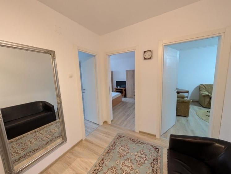 Apartament cu 2 camere decomandat, mobilat în 9 Mai