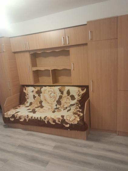 Garsonieră decomandată în Exterior Vest