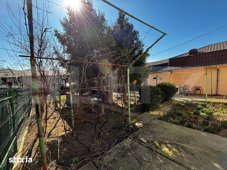 Casă cu 5 camere cu Teren 372 Mp în Bariera Vâlcii