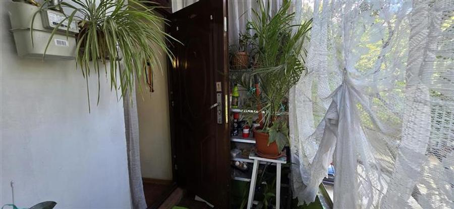 Apartament cu 4 camere decomandat, mobilat în Fabric