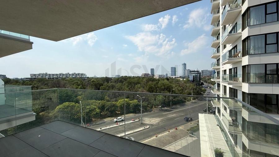 Apartament cu 3 camere semidecomandat, mobilat în Floreasca