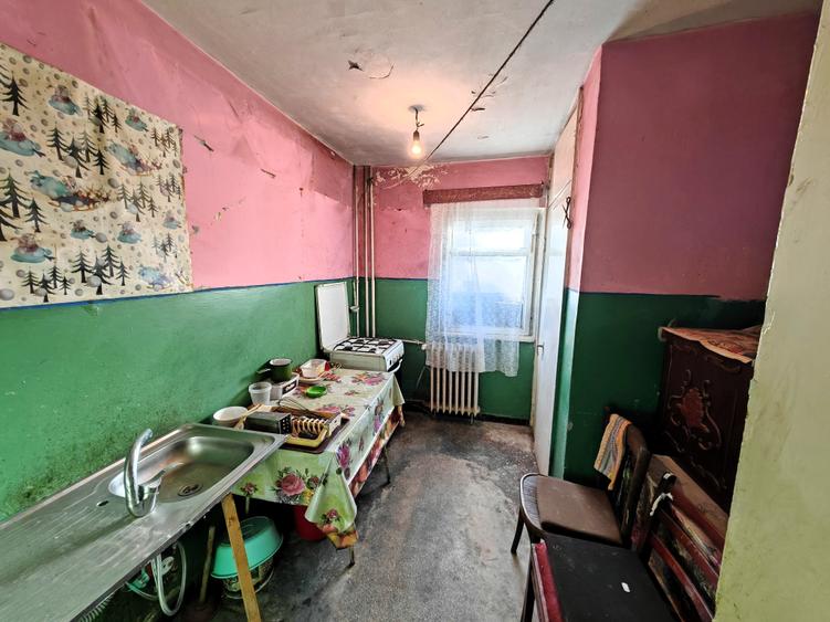 Apartament cu 2 camere decomandat, mobilat în Banca Națională