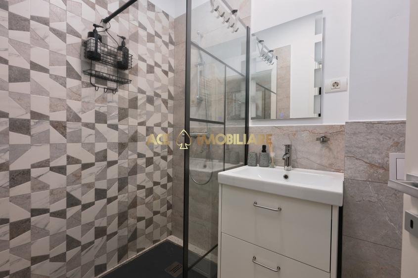 Apartament cu 2 camere decomandat, mobilat în Romană