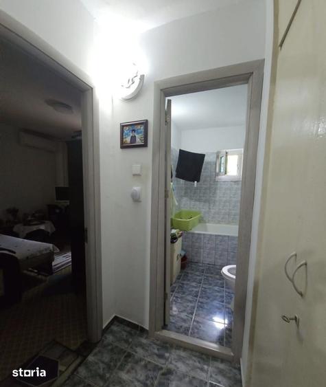 Apartament cu 2 camere decomandat în Aviației