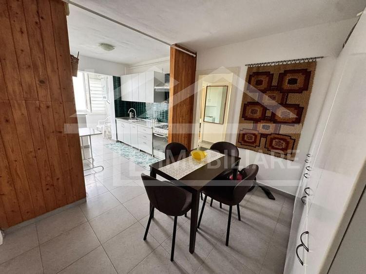 Apartament cu 3 camere decomandat, mobilat în Cornișa
