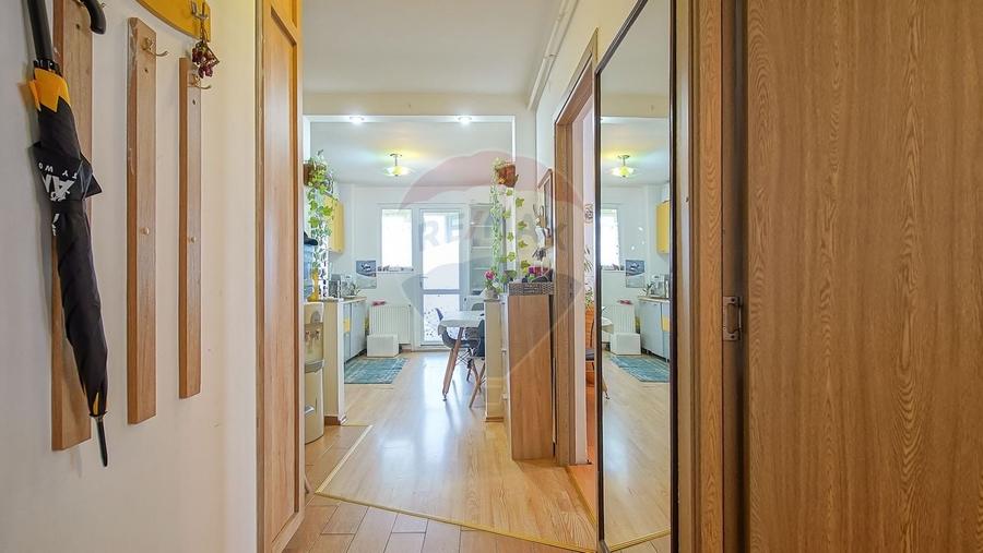 Apartament cu 3 camere decomandat, mobilat în Griviței