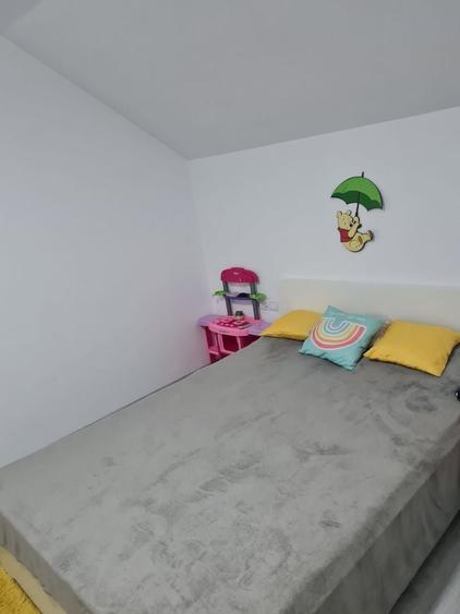 Casă individuală cu 5 camere cu Canalizare în Giarmata-Vii