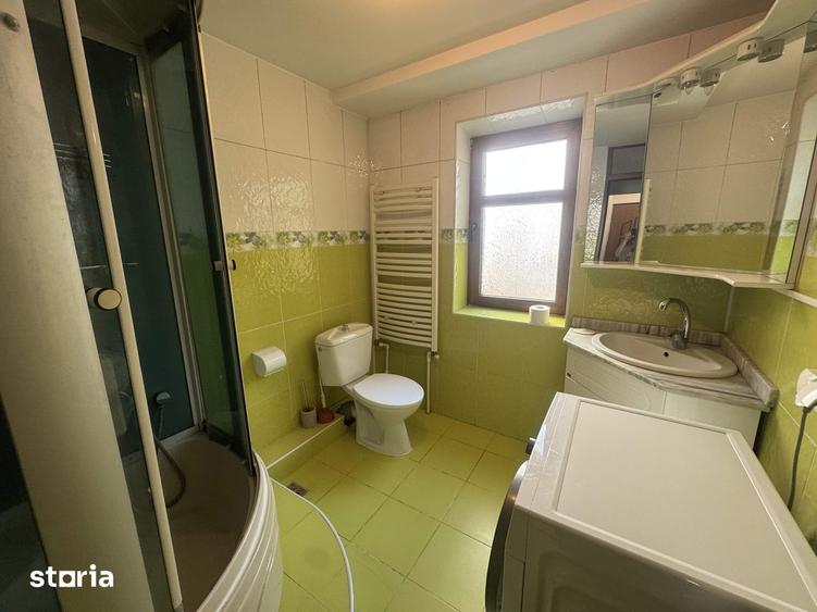 Apartament cu 2 camere decomandat în Progresul II