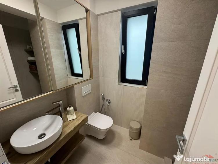 Apartament cu 2 camere decomandat în Ultracentral