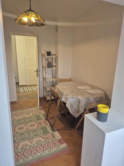 Apartament cu 2 camere decomandat în Cug