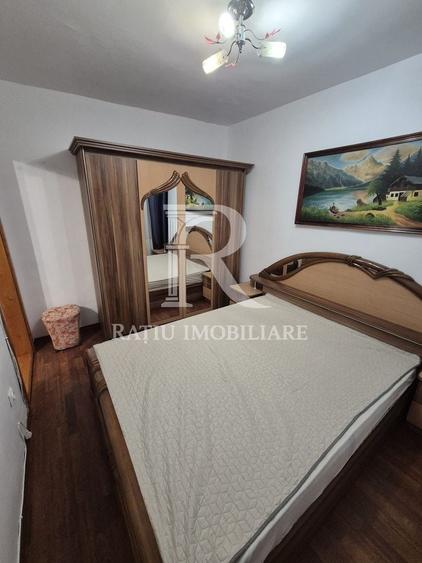 Apartament cu 2 camere semidecomandat, mobilat în Nufărul