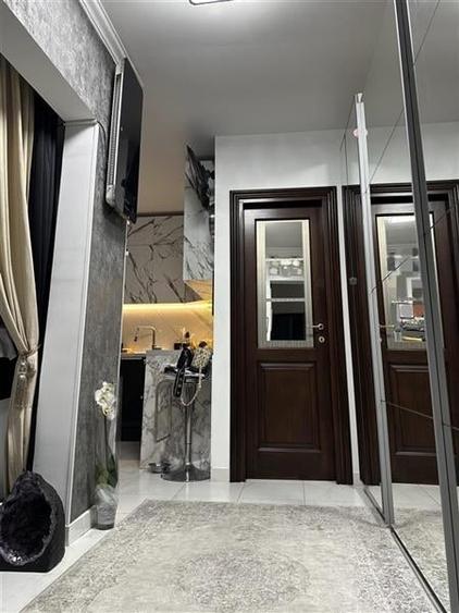 Casă individuală cu 6 camere cu Teren 200 Mp în Dorobanți