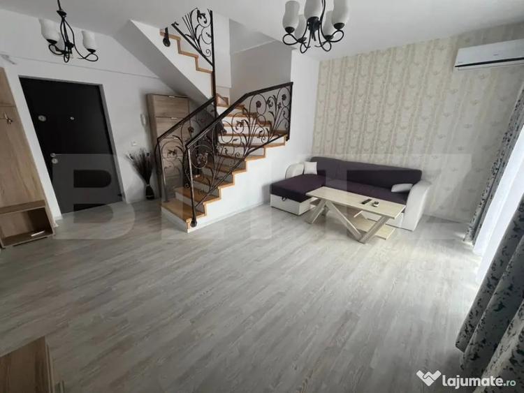 Apartament cu 3 camere decomandat, mobilat în Central