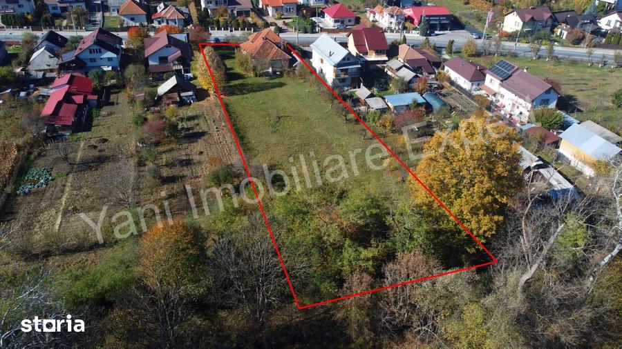 Casă cu 4 camere cu Teren 2714 Mp în Central