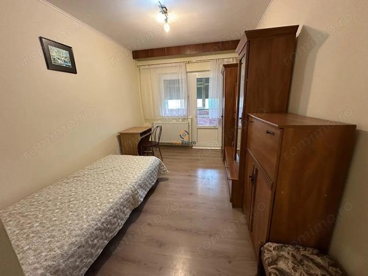 Apartament cu 3 camere decomandat în Olimpia-Stadion
