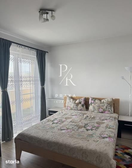 Apartament cu 3 camere semidecomandat în Florești