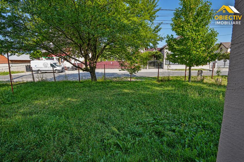 Casă individuală cu 4 camere cu Teren 1078 Mp în Borlești