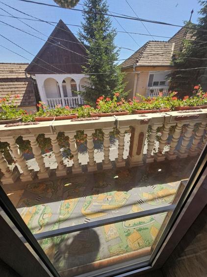 Casă cu 3 camere în Central