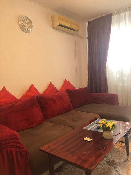 Apartament cu 4 camere nedecomandat, mobilat în Brâncoveanu