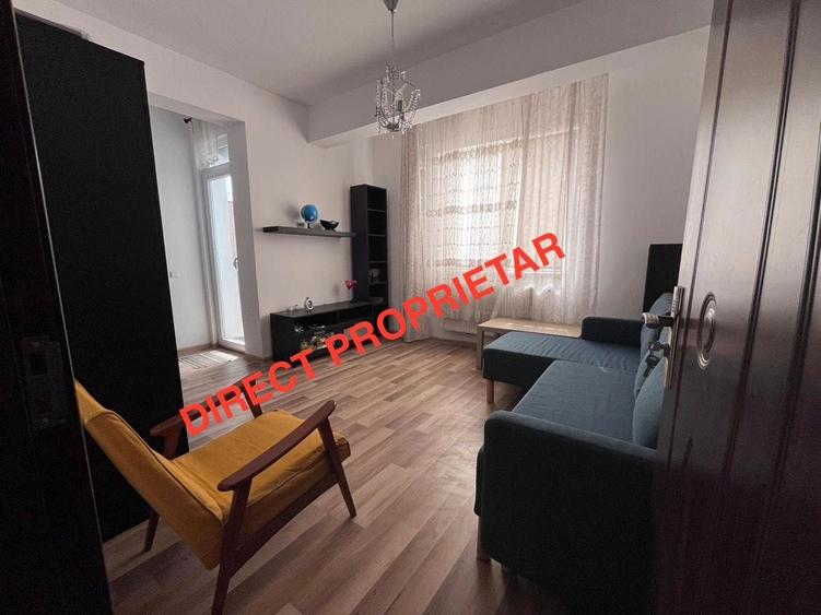 Garsonieră decomandată în Central