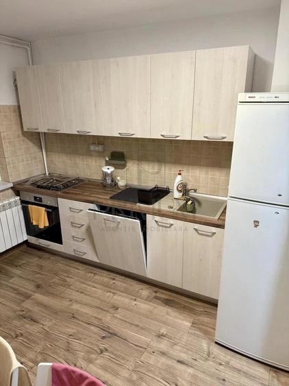 Apartament 3 camere | Zona Dambovita | 63 mp | Renovat | Centrala proprie | Clasa A - 3