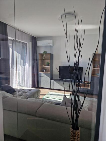 Apartament cu 2 camere decomandat, mobilat în Pipera