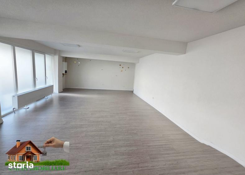 Spațiu comercial, de 210 mp, în Miroslava