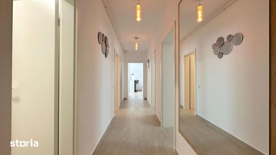 Apartament cu 3 camere decomandat în Bartolomeu