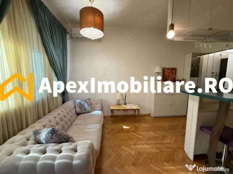 Garsonieră decomandată, mobilată în Universitate