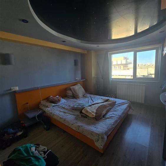 Apartament cu 3 camere decomandat în Alexandru cel Bun